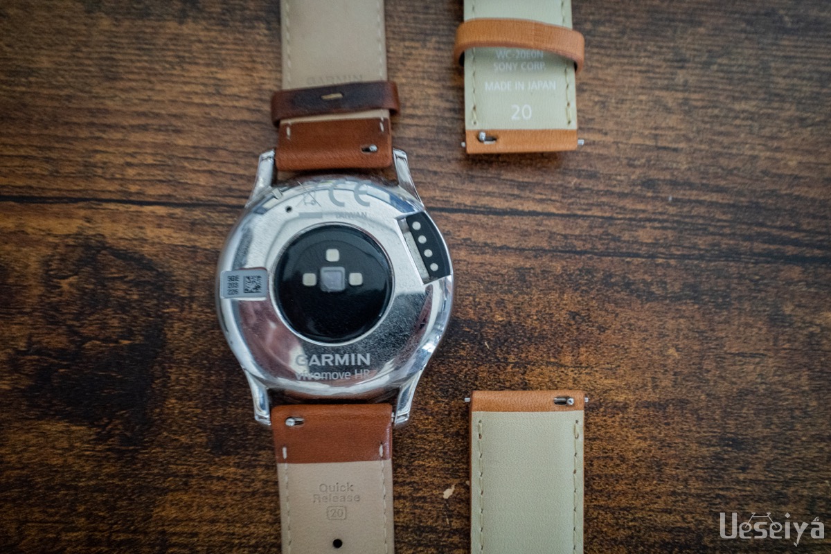 GARMIN vovomove HRとwena wrist leather